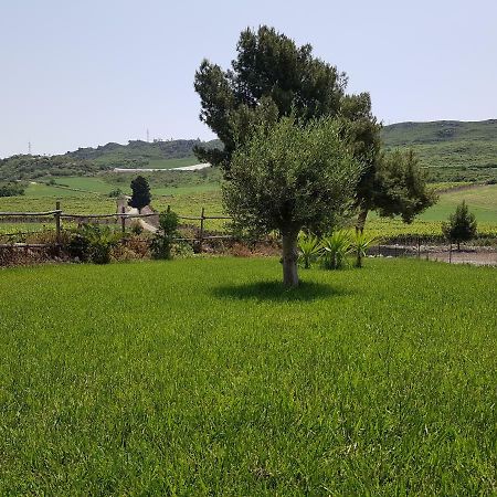 הוילה Gibbesi Vecchio Contrada Gibbesi מראה חיצוני תמונה