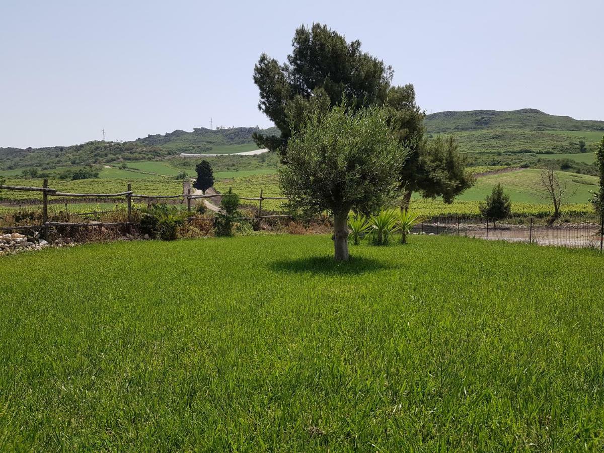 הוילה Gibbesi Vecchio Contrada Gibbesi מראה חיצוני תמונה